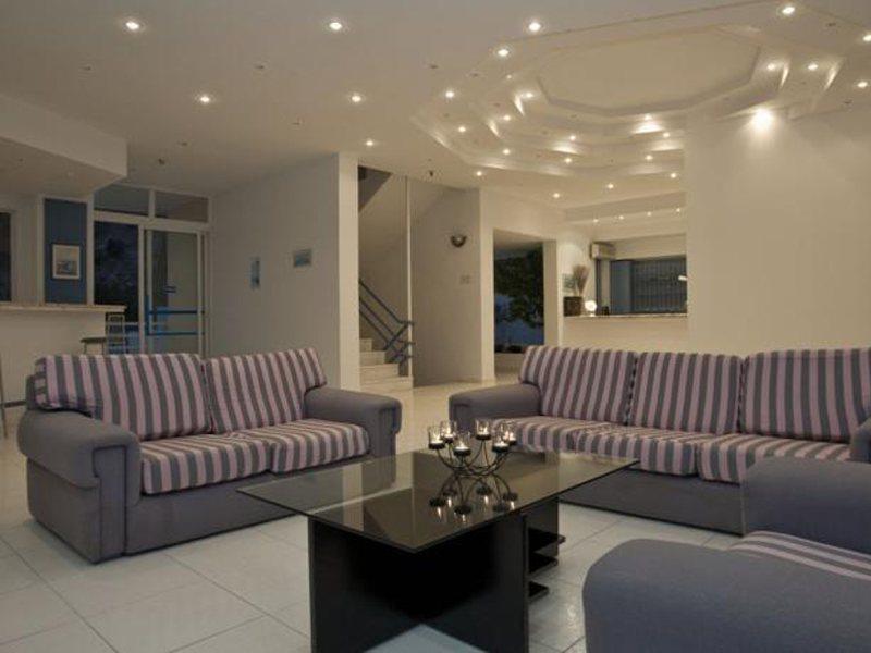 Iris Hotel Афанду Екстер'єр фото