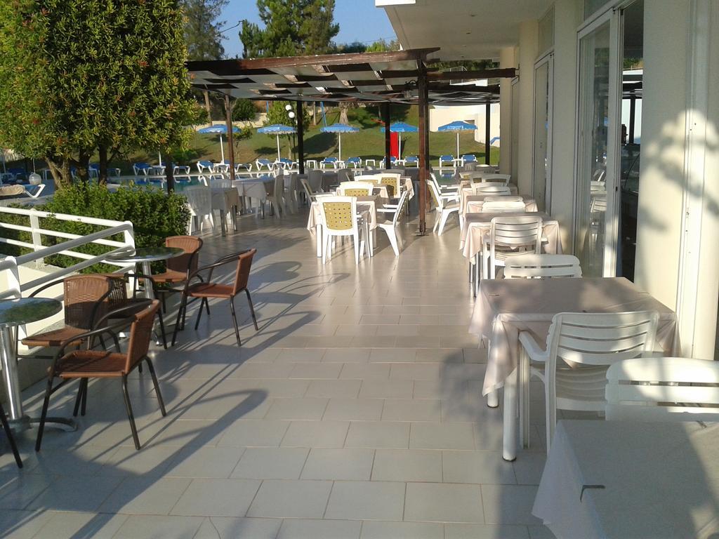 Iris Hotel Афанду Екстер'єр фото