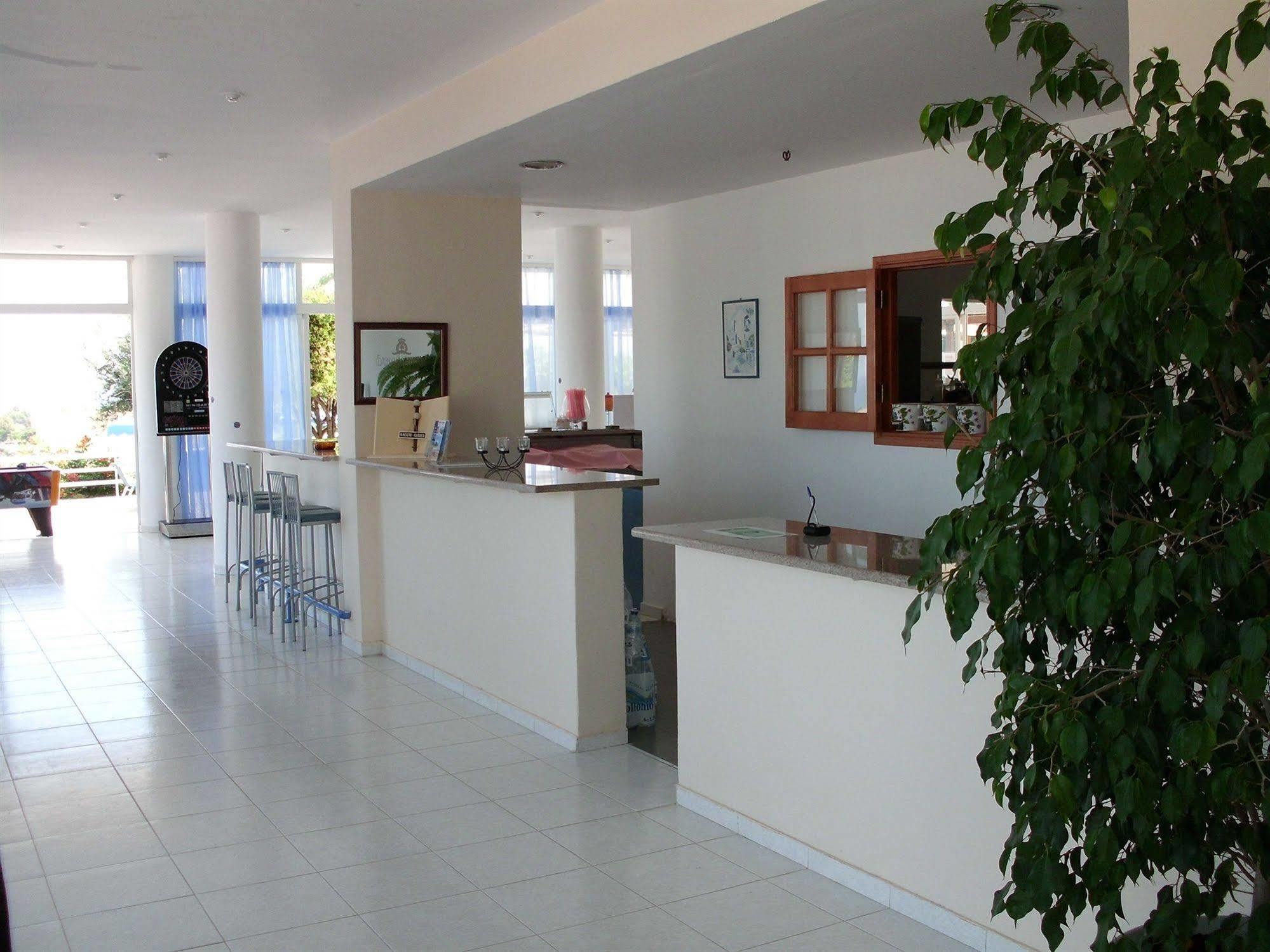 Iris Hotel Афанду Екстер'єр фото