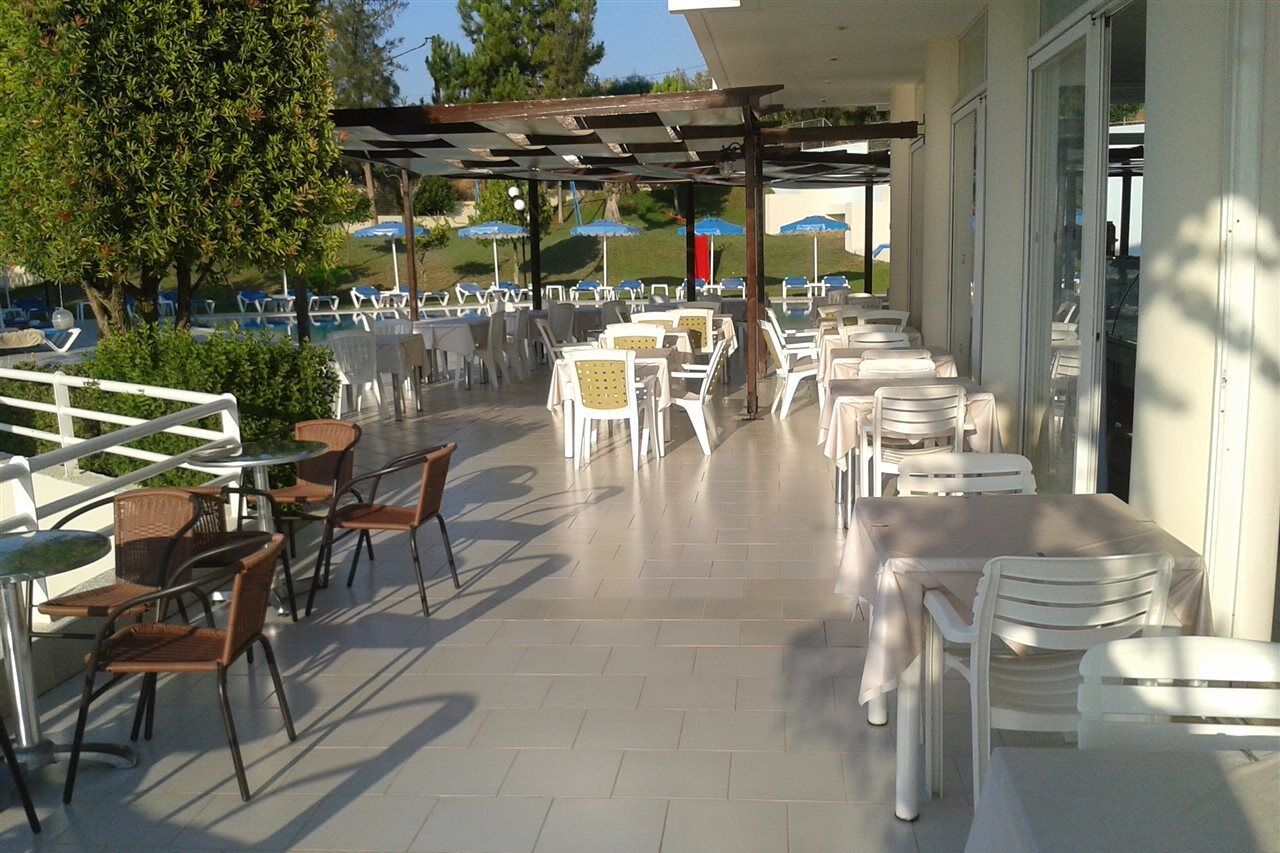 Iris Hotel Афанду Екстер'єр фото